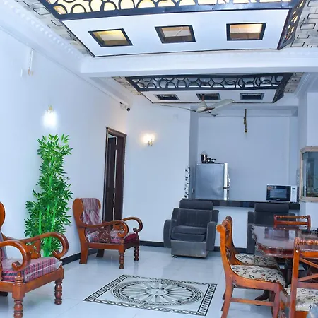 Ez Stay Guesthouse-2